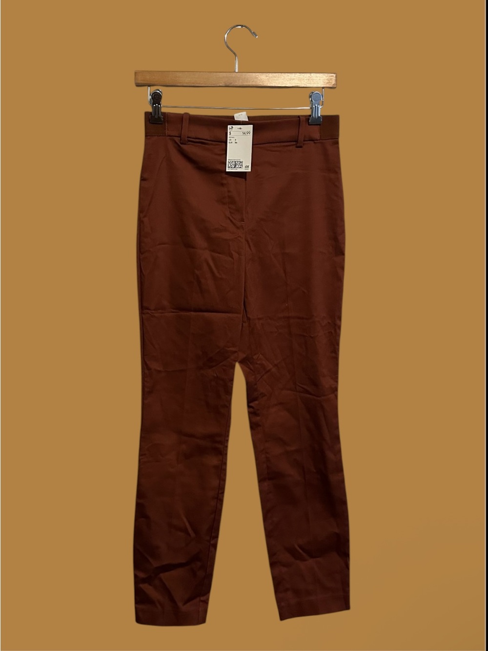 NWT H&M women's ankle-length slim-fit tailored trousers in a rich rust brown.